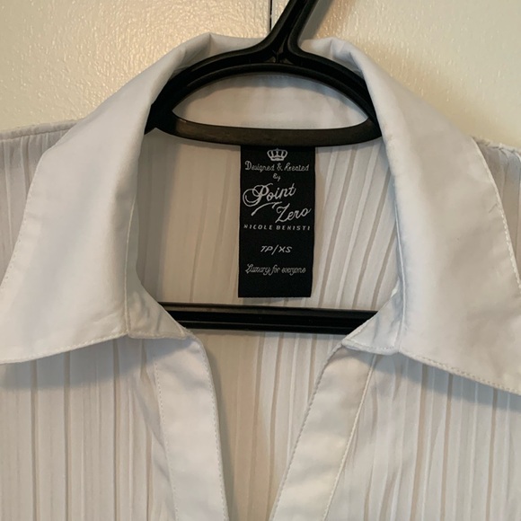 New Point Zero Sleeveless Button Up Collared Pleated White Top Size XS - Picture 5 of 8